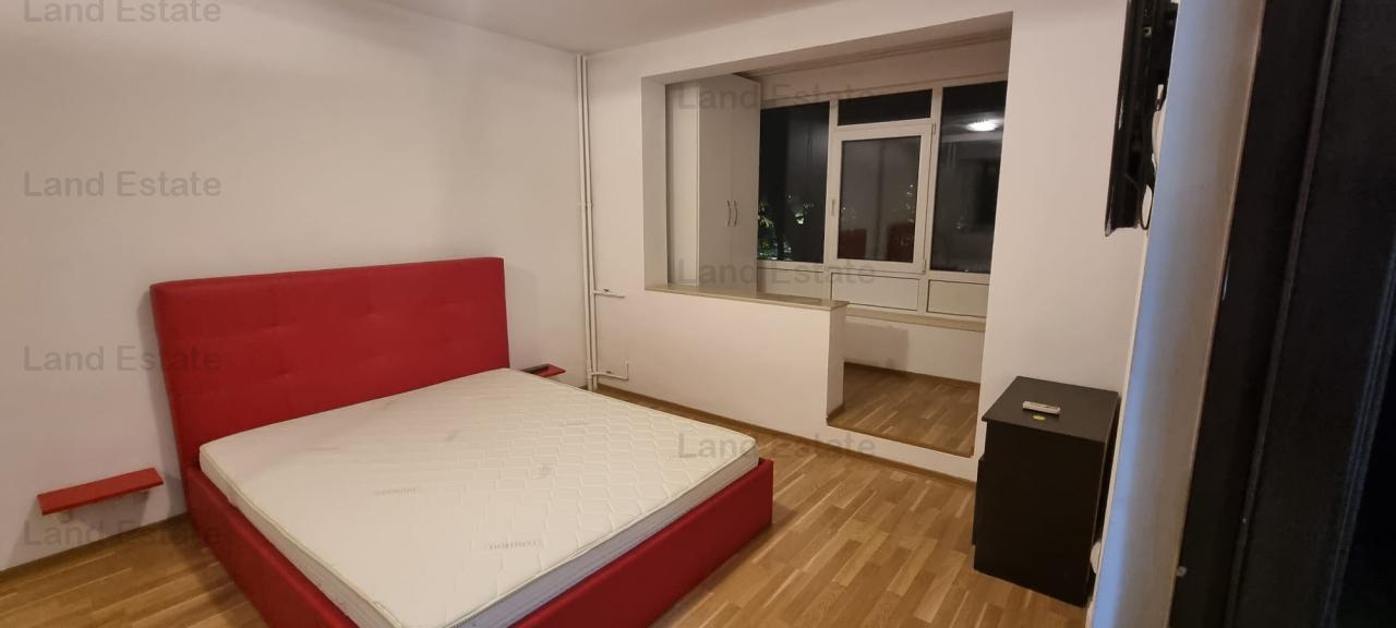 Apartament cu 3 camere Brancoveanu - Izvorul Crisului