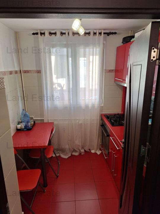 Apartament cu 3 camere Salajan 