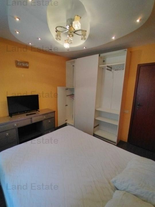 Apartament cu 4 camere in zona Crangasi ( Centrala Proprie)