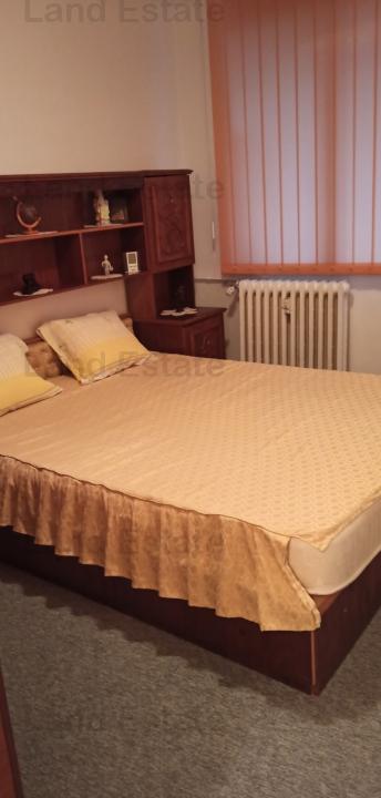 Vanzare 3 camere Brancoveanu 