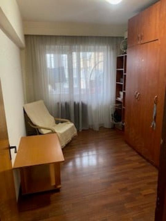 3 camere Doamna Ghica ( 3 balcoane ) 