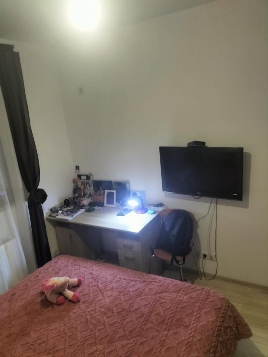 Apartament cu 2 camere zona Salaj bloc Nou -Loc de Parcare