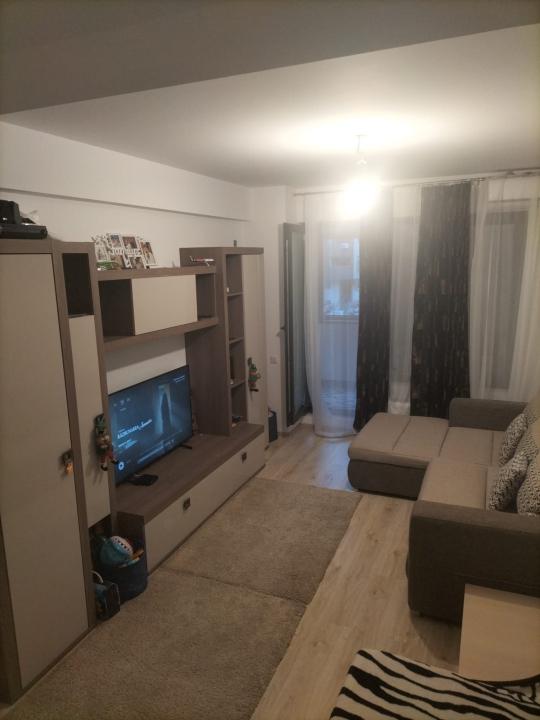 Apartament cu 2 camere zona Salaj bloc Nou -Loc de Parcare