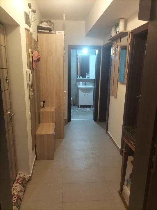 Apartament cu 2 camere zona Salaj bloc Nou -Loc de Parcare