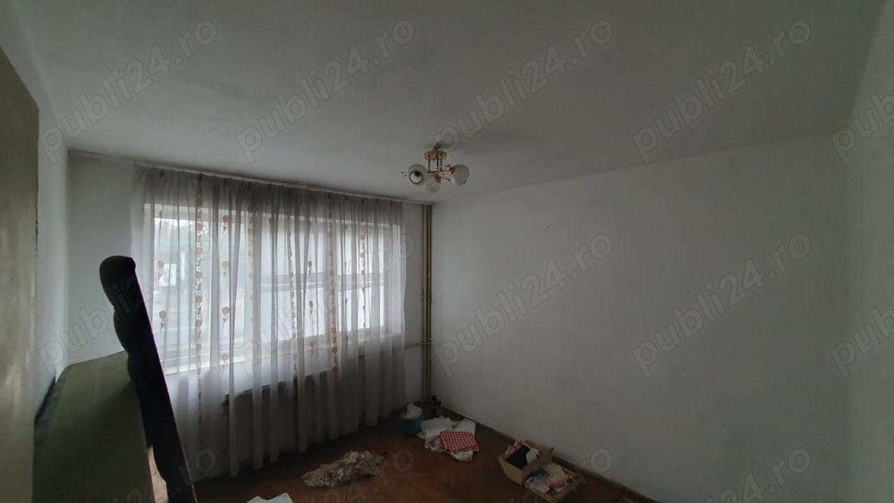 2 camere Constructorilor-Crangasi ( 15 min metrou )