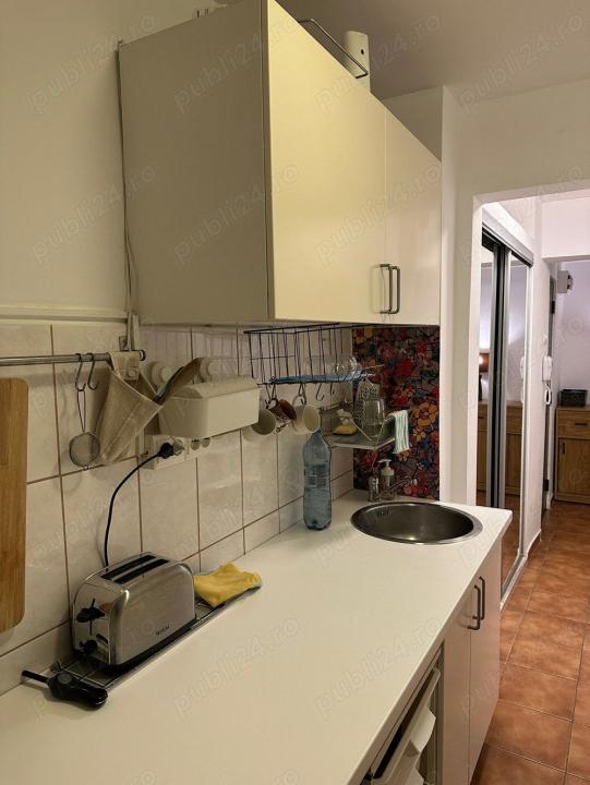 De inchiriat apartament cu doua camere Piata Victoriei