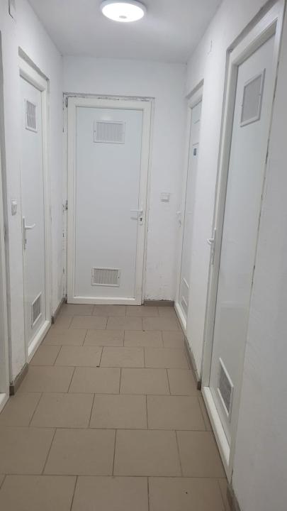 Vanzare apartament cu 3 camere Metalurgiei