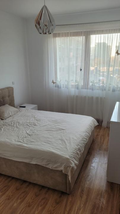 Vanzare apartament cu 3 camere Metalurgiei