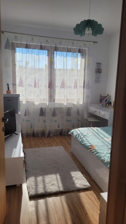 Vanzare apartament cu 3 camere Metalurgiei