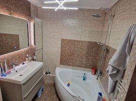 Apartament 3 camere in zona Drumul Gazarului - Bloc Reabilitat