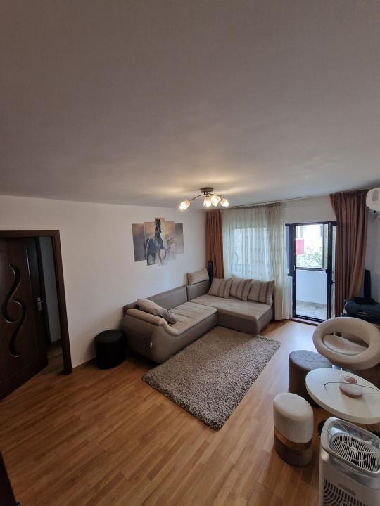 Apartament 3 camere in zona Drumul Gazarului - Bloc Reabilitat