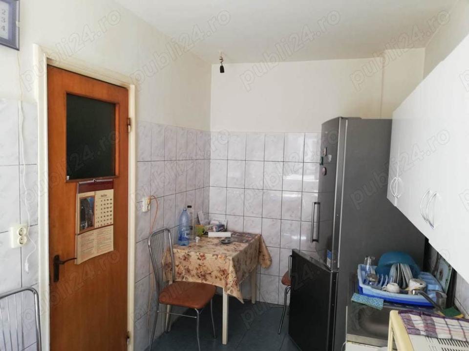 3 camere Drumul Taberei-Valea IAlomitei