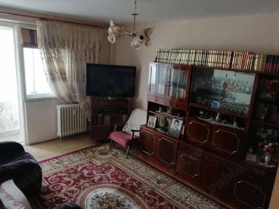 3 camere Drumul Taberei-Valea IAlomitei