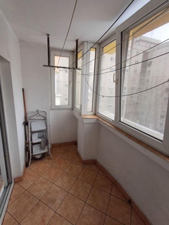 Apartament cu 3 camere Bloc Reabilitat - 5minute de metrou Obor