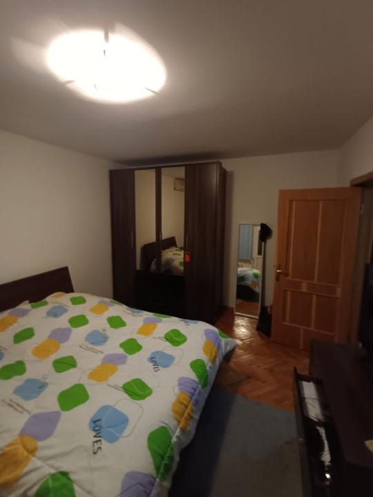 Apartament cu 3 camere Bloc Reabilitat - 5minute de metrou Obor