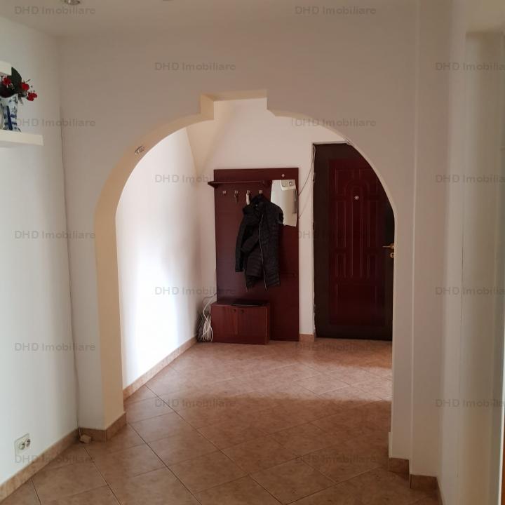 Apartament 3 camere decomandat Dacia, etaj intermediar