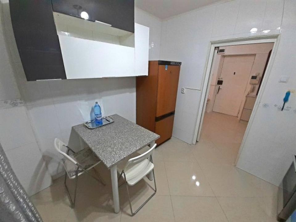 Apartament 2 camere Stefan cel Mare