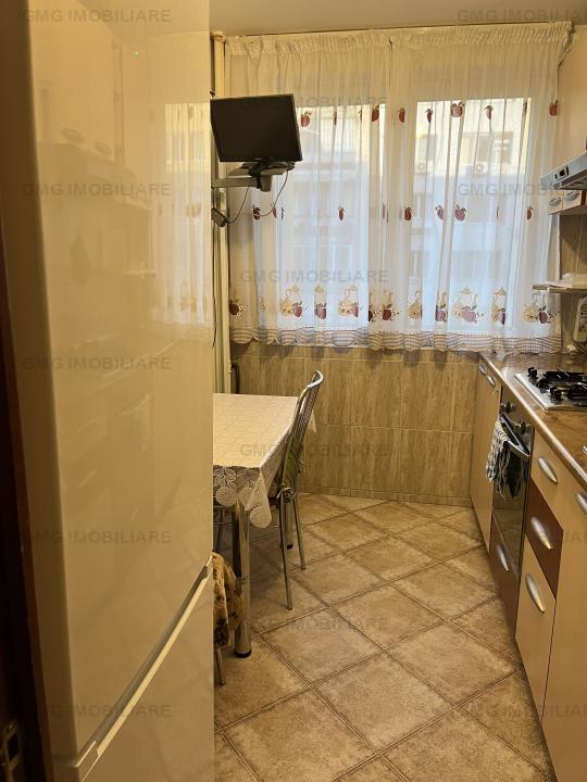 Apartament 2 camere OBOR-KAUFLAND