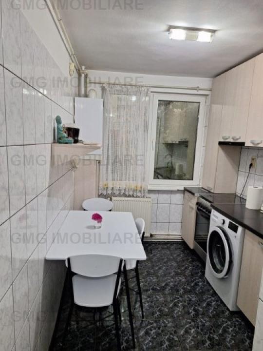 Apartament 2 camere OBOR-KAUFLAND