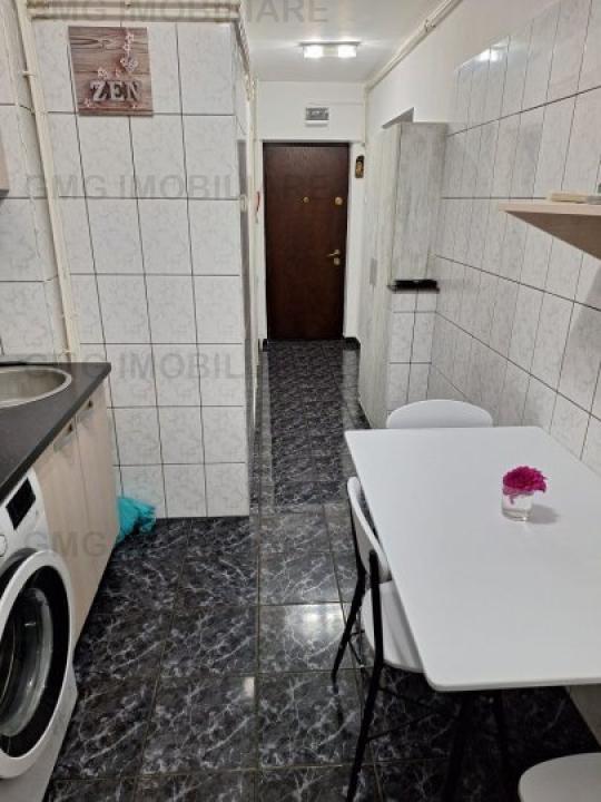 Apartament 2 camere OBOR-KAUFLAND