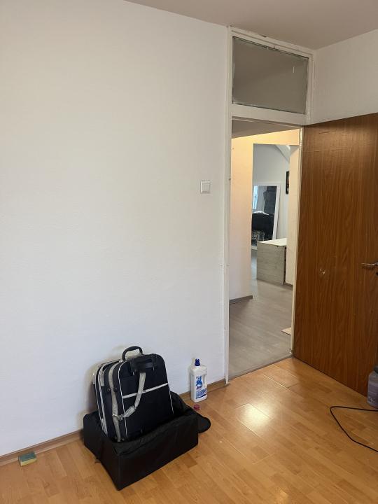 Apartament 3 camere VITAN-MALL