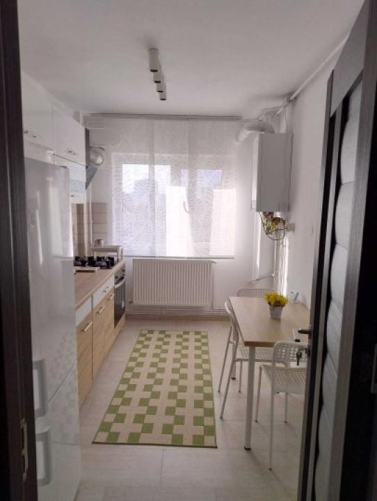 Apartament 3 camere zona Tei