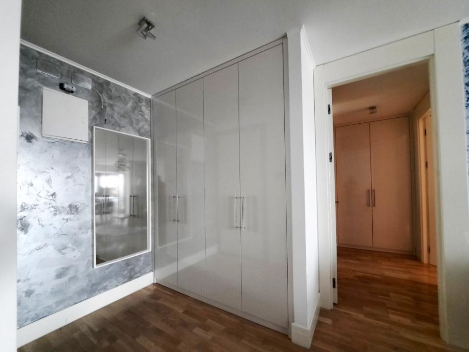 Apartament   2 camere zona Barbu Vacarescu