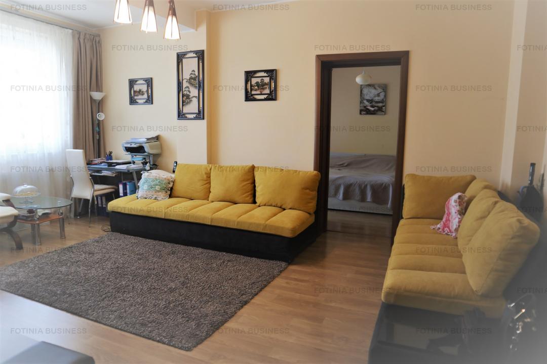 Apartament cu 3 camere de vanzare in Tomis Plus