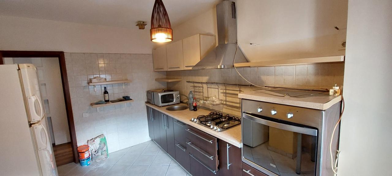 Vanzare Apartament doua camere Iancului Metrou