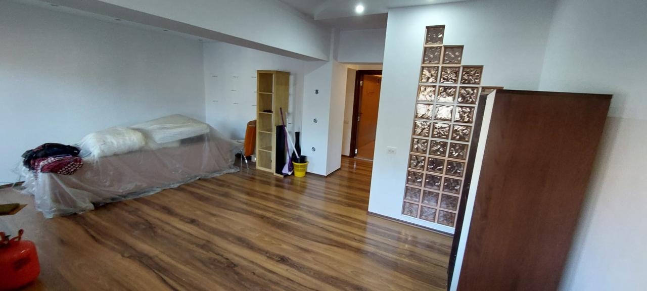 Vanzare Apartament doua camere Iancului Metrou