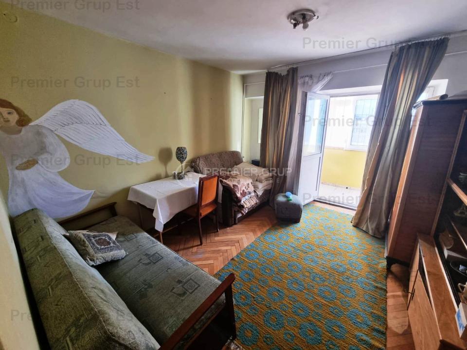 Apartament 4 camere 2 băi, Centru, 110mp