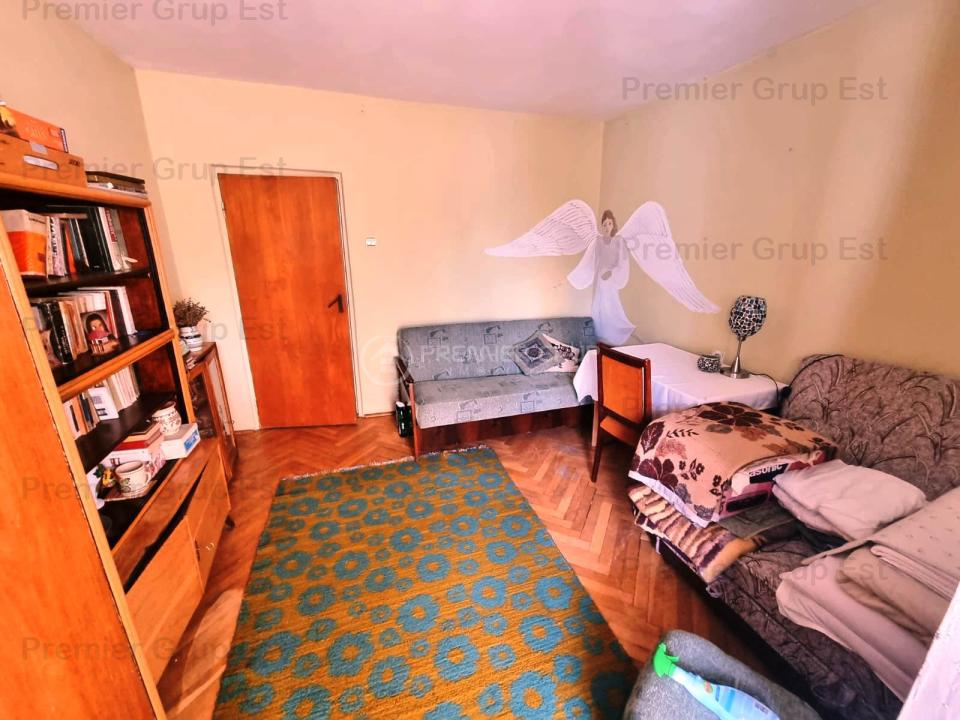 Apartament 4 camere 2 băi, Centru, 110mp