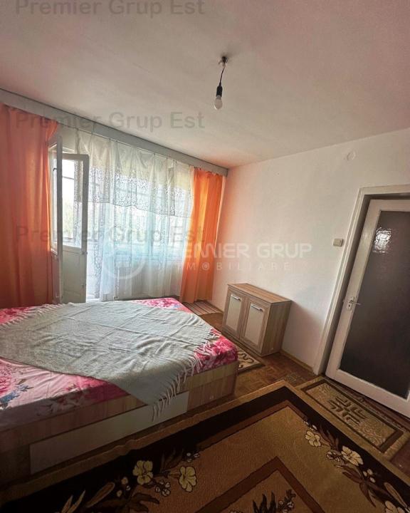 Apartament 2 camere, Podu Ros, 49 mp, CT