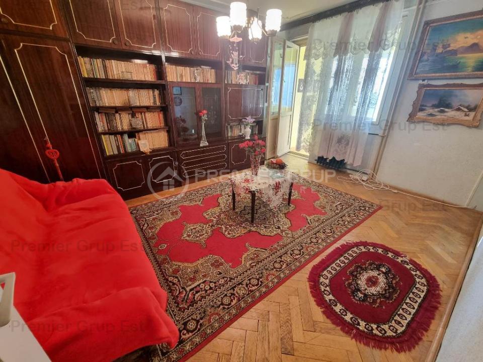 Apartament 2 camere, Podu Ros, 53mp, DECOMANDAT