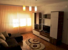 Etaj 3! Apartament 2 camere, Centru - UMF, 54mp, CT