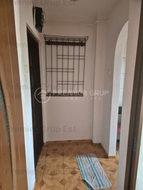 Etaj 3! Apartament 2 camere 36mp, Podu Ros, CT