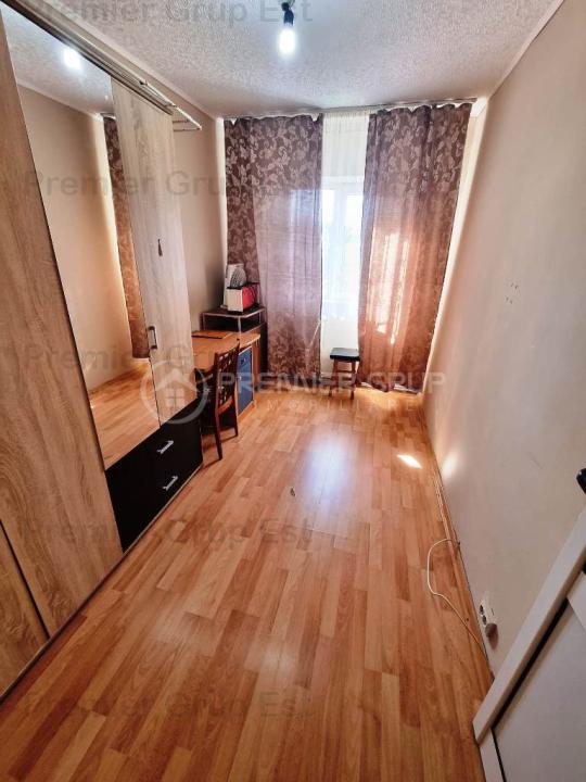 Apartament 3 camere decomandat | Podu de Fier