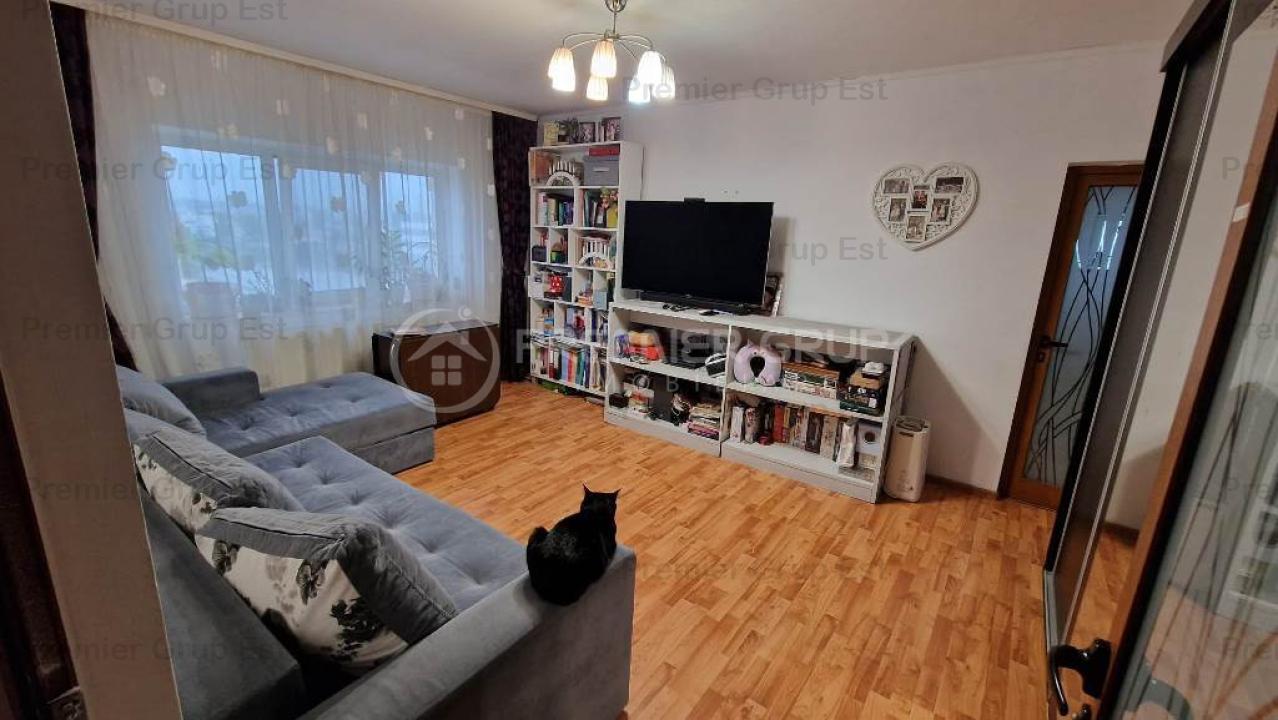 Apartament 2 camere, Frumoasa, 60mp, intermediar