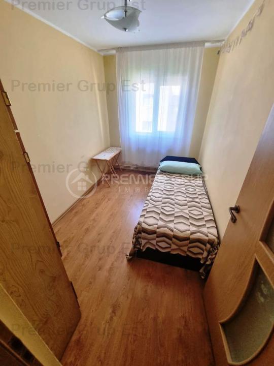 Apartament 3 camere decomandat, Centru - PALAS, CT