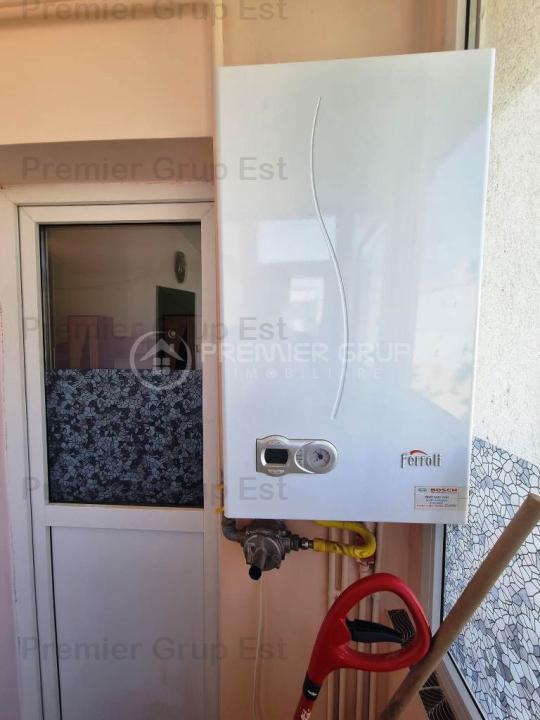 Apartament 3 camere decomandat, Centru - PALAS, CT