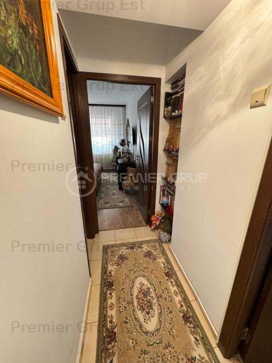 Apartament 3 camere 2 băi, Tatarasi, 72mp + BOXĂ