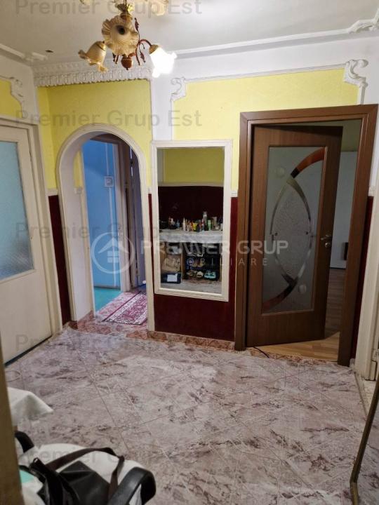 Etaj 3! Apartament 3 camere, Dacia, 71mp, CT