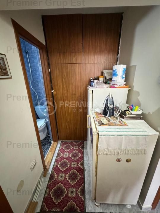 Apartament 3 camere 2 băi, Tatarasi, 67mp, CT, AC