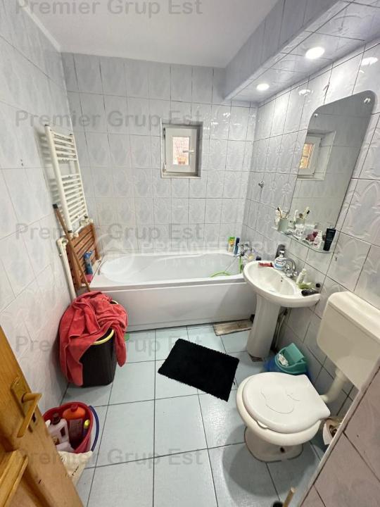 Etaj 1! Apartament 3 camere 2 băi, Nicolina, 72mp