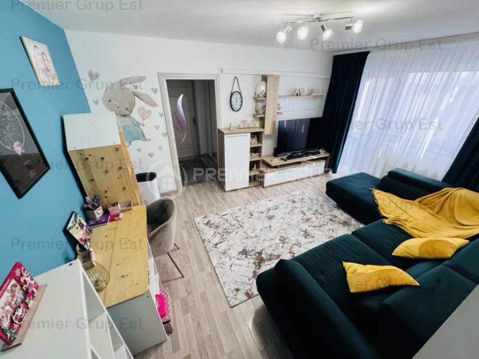 Apartament 2 camere, Podu Ros, 52mp, CT, fara risc