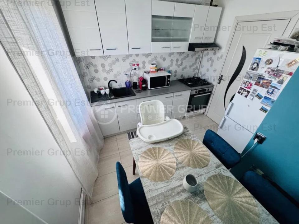 Apartament 2 camere, Podu Ros, 52mp, CT, fara risc