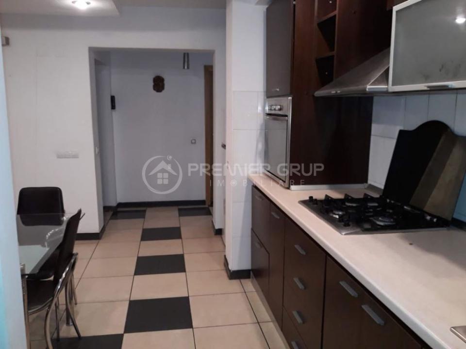 Apartament 3 camere 2 băi, Gara, 72mp