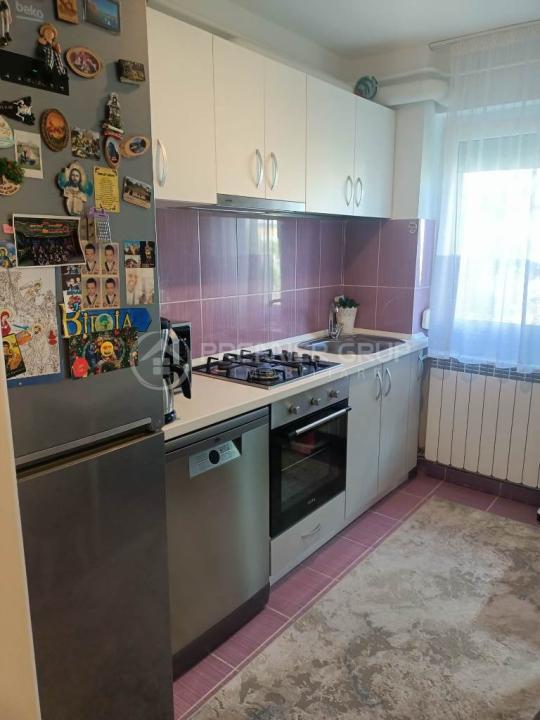 Apartament 2 camere Podu Ros, 51mp, CT, AC