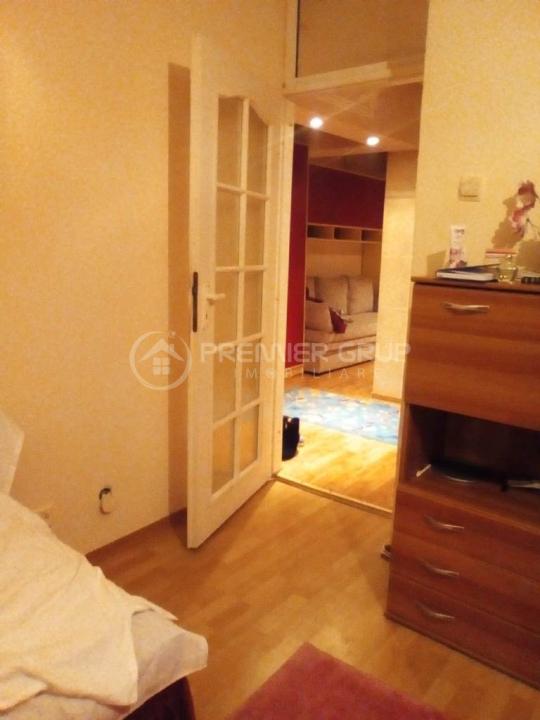 Apartament 3 camere, Podu de Fier, 70mp