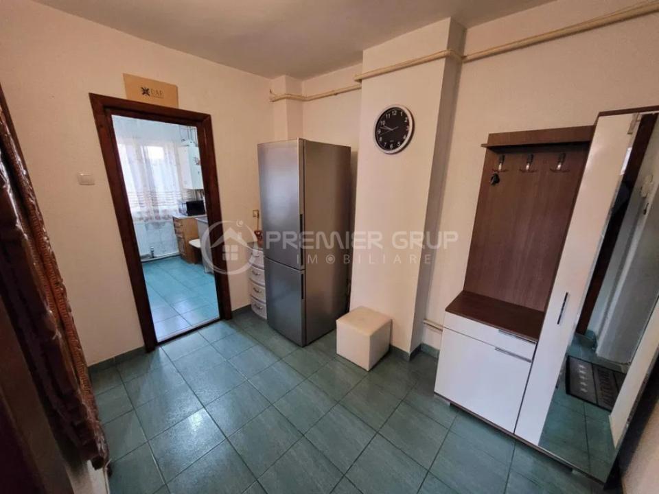 Etaj 2! Apartament 3 camere, Podu Ros, fără risc